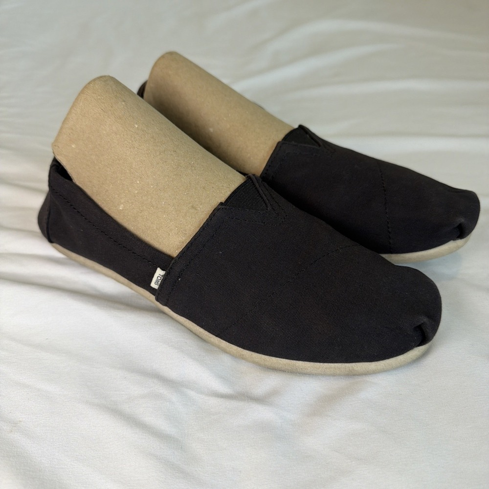 TOMS Women's Black Canvas Slip-On Casual Shoes‎ US 8.5